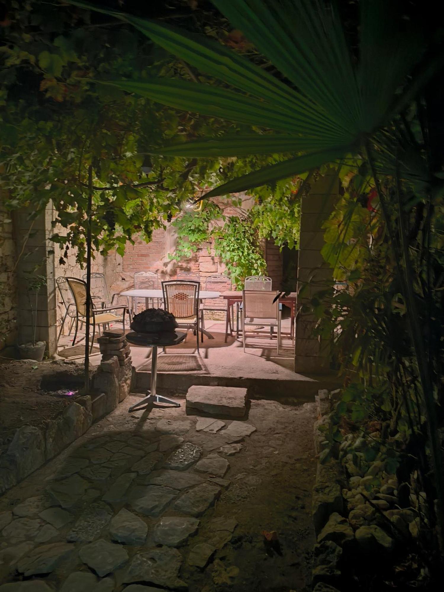 Casa Di Marko 105 M2 Garden Apartment โรวีน ภายนอก รูปภาพ